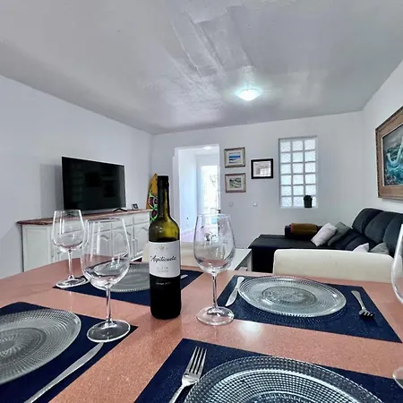 Solimar Apartman *